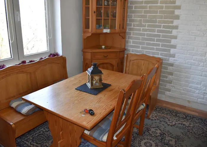 Sloneczny Apartament Z Balkonem Apartman