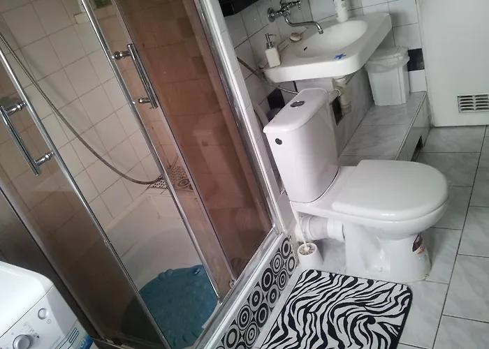 Sloneczny Apartament Z Balkonem